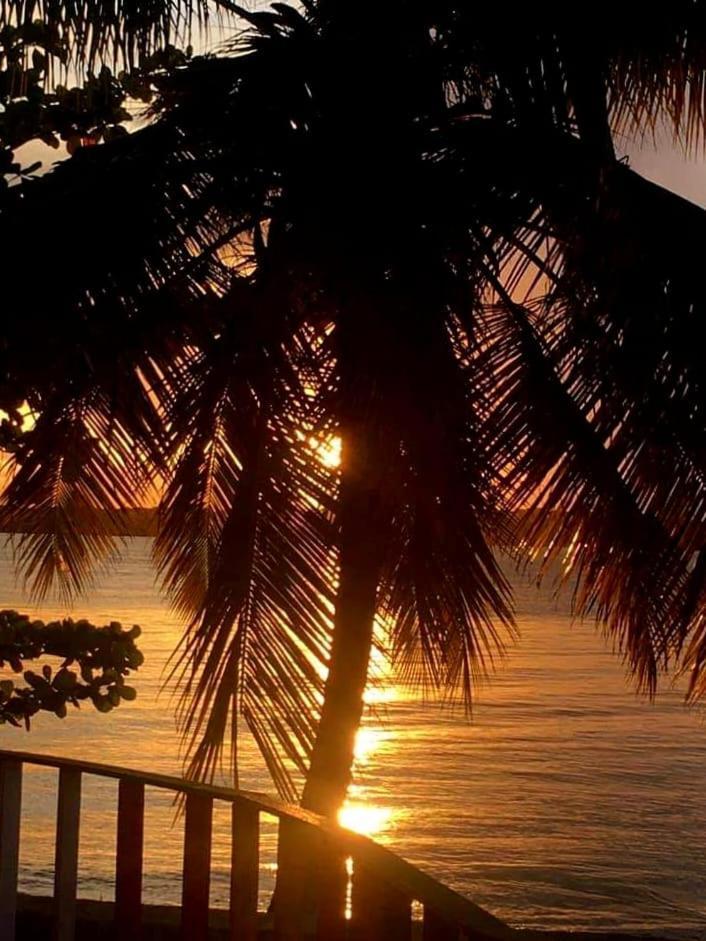 Pousada Raio De Sol - Ilha De Itaparica- Catu A 150 M Da Praia 외부 사진